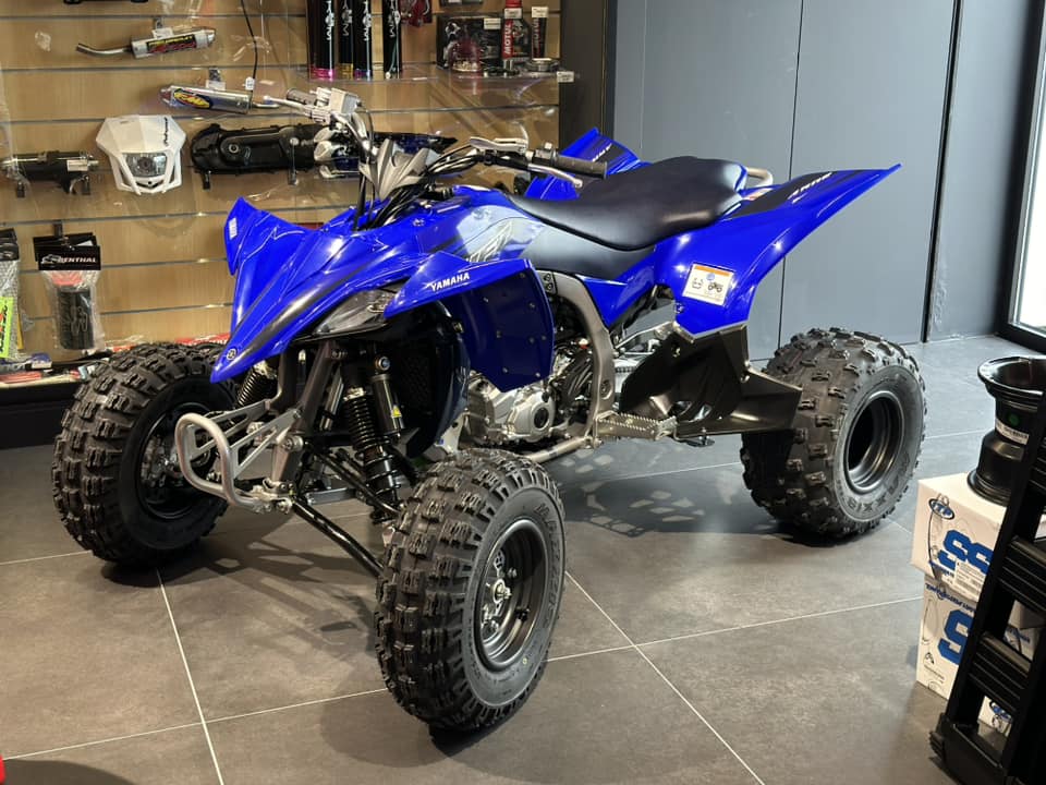 Yamaha YFZ450R 2025 NOVA 8