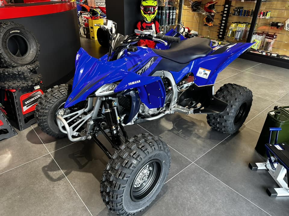 Yamaha YFZ450R 2025 NOVA 10