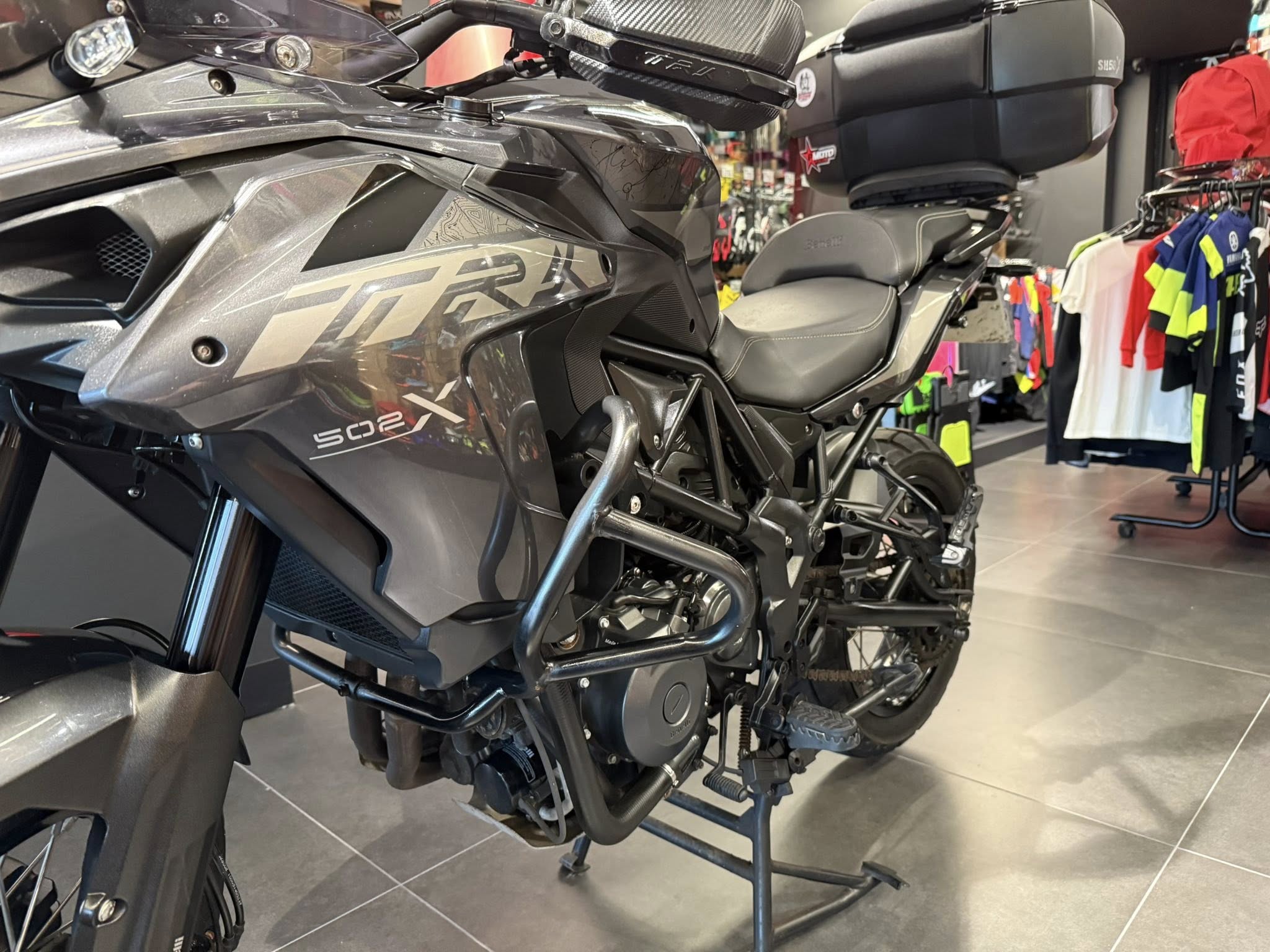 Moto Benelli 502X 2021 4