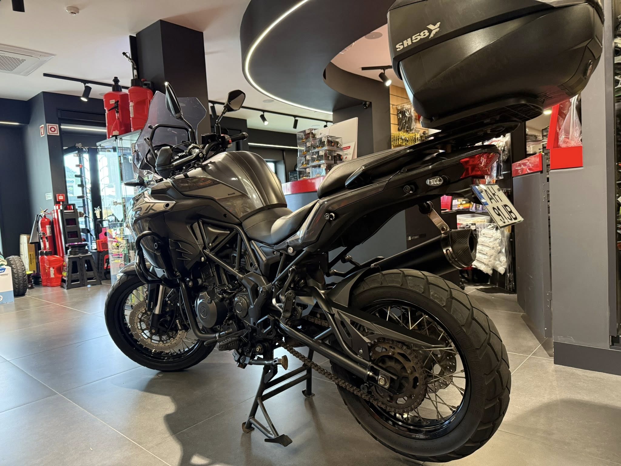 Moto Benelli 502X 2021 7